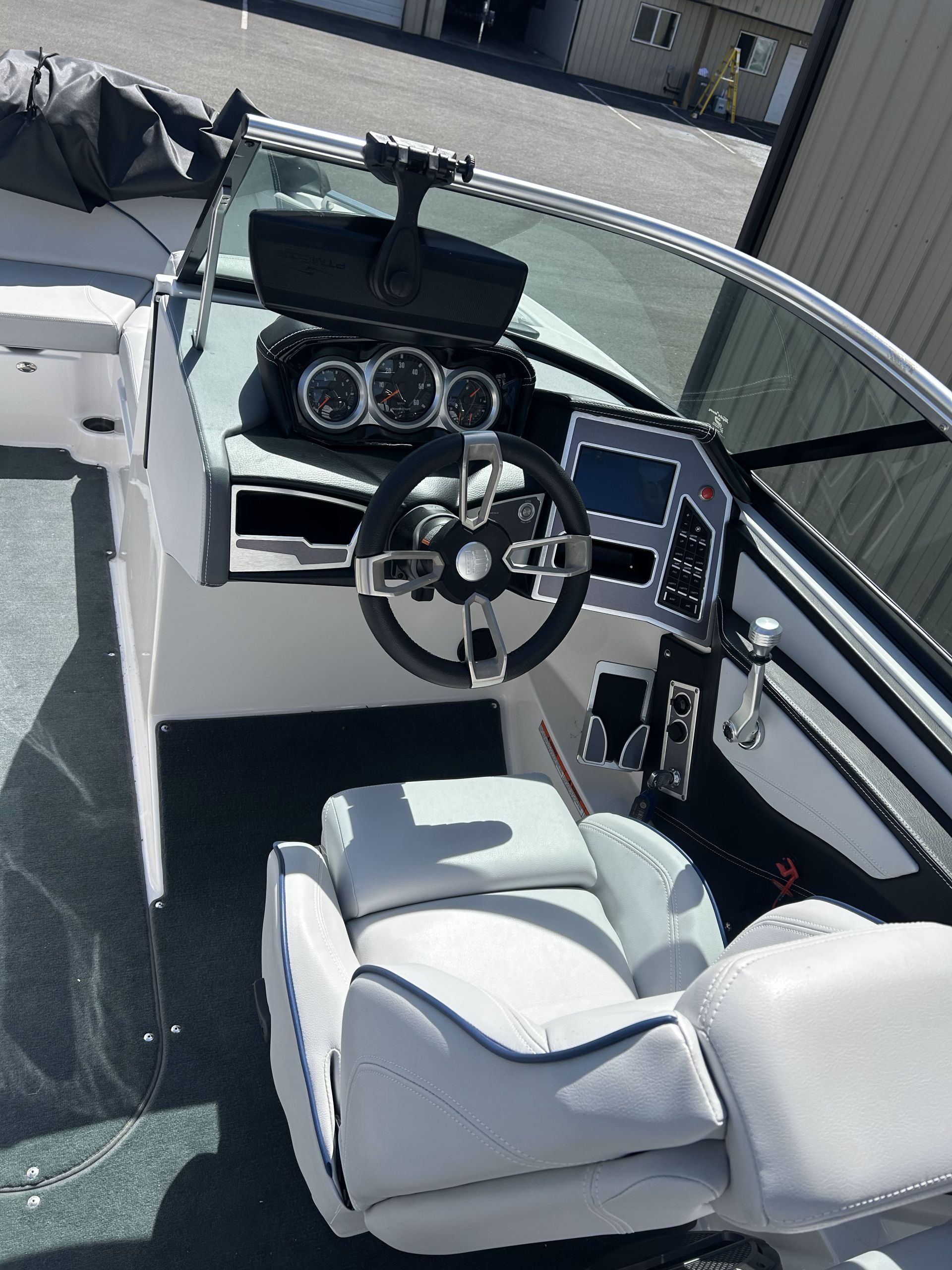 2020 MasterCraft XT22 Icon